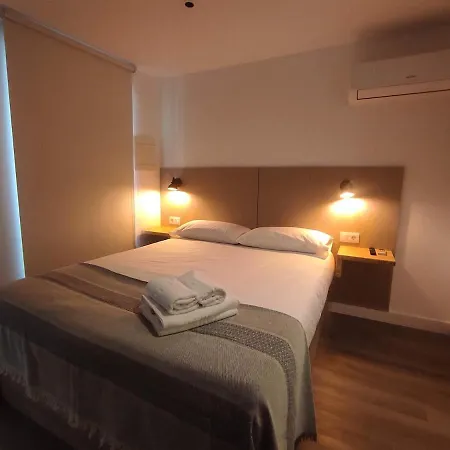 L1 - Disfruta En Os Vinos A Dos Pasos De La Catedral Apartman