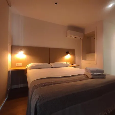 L1 - Disfruta En Os Vinos A Dos Pasos De La Catedral *